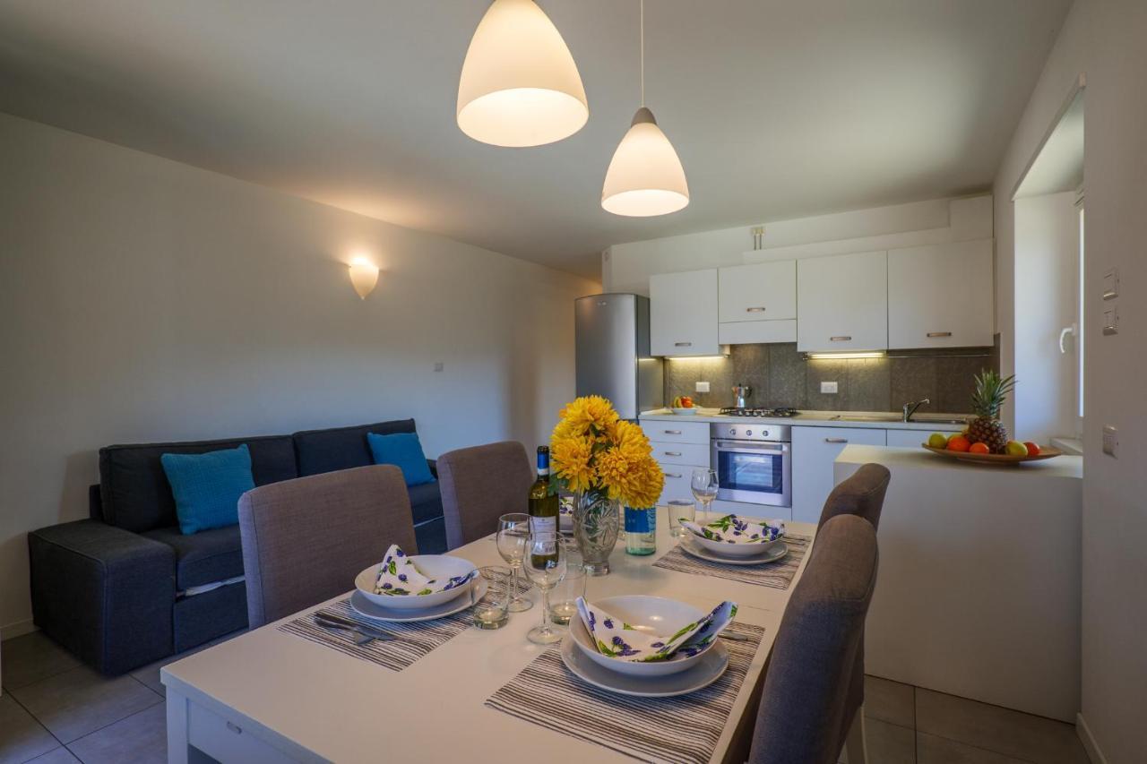 Residence Girasole Casa Rossa B Колико Экстерьер фото
